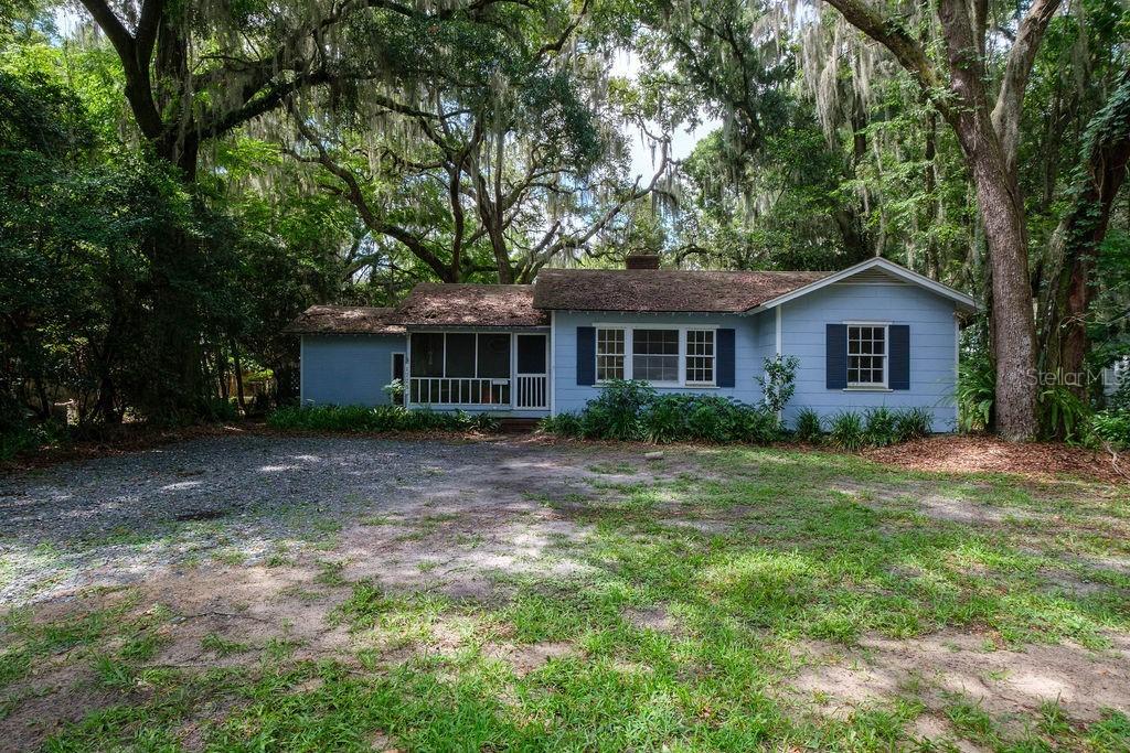 1725 NW 6th Ave., Gainesville, FL 32603
