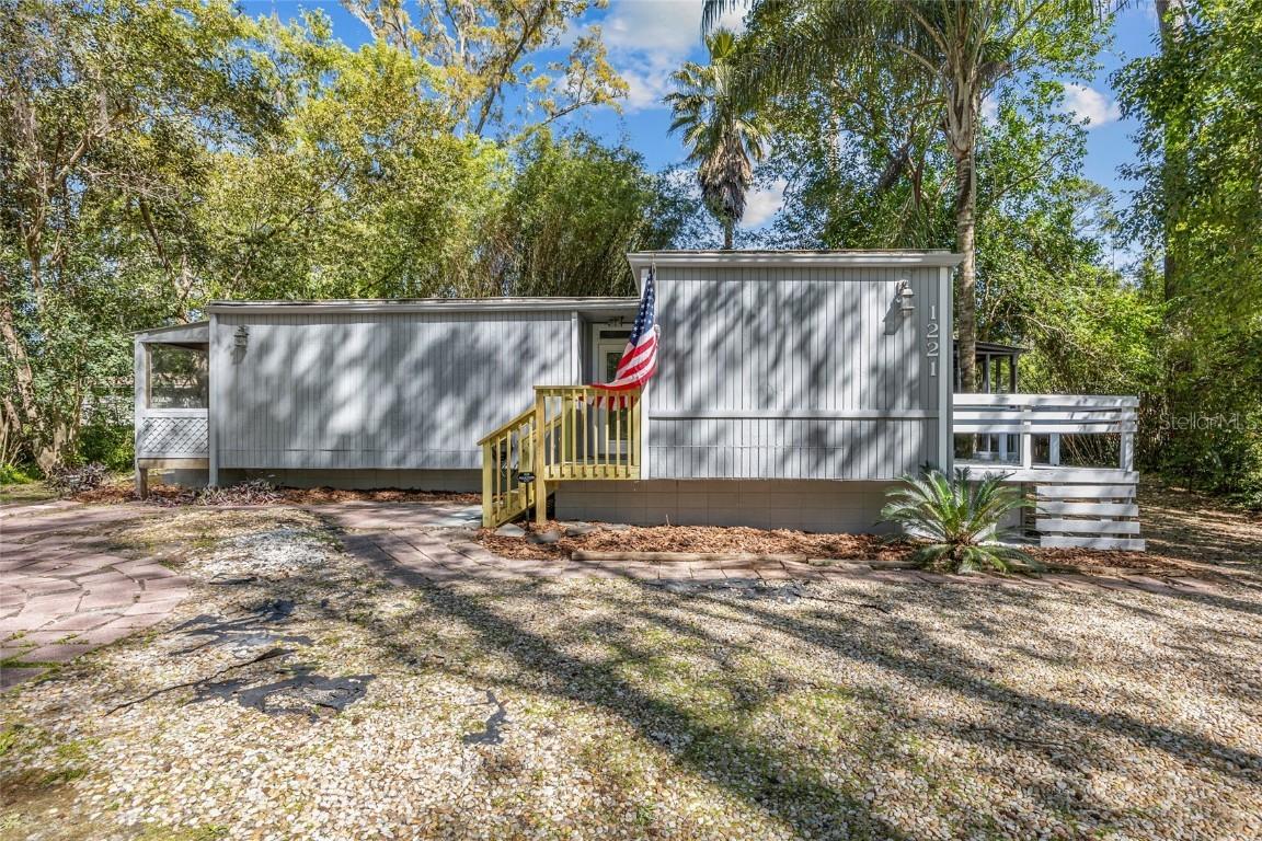 1221 NW 55th Ter., Gainesville, FL 32605