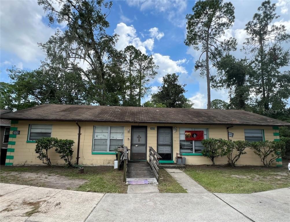 1527 NE 16 Ave., Gainesville, FL 32601