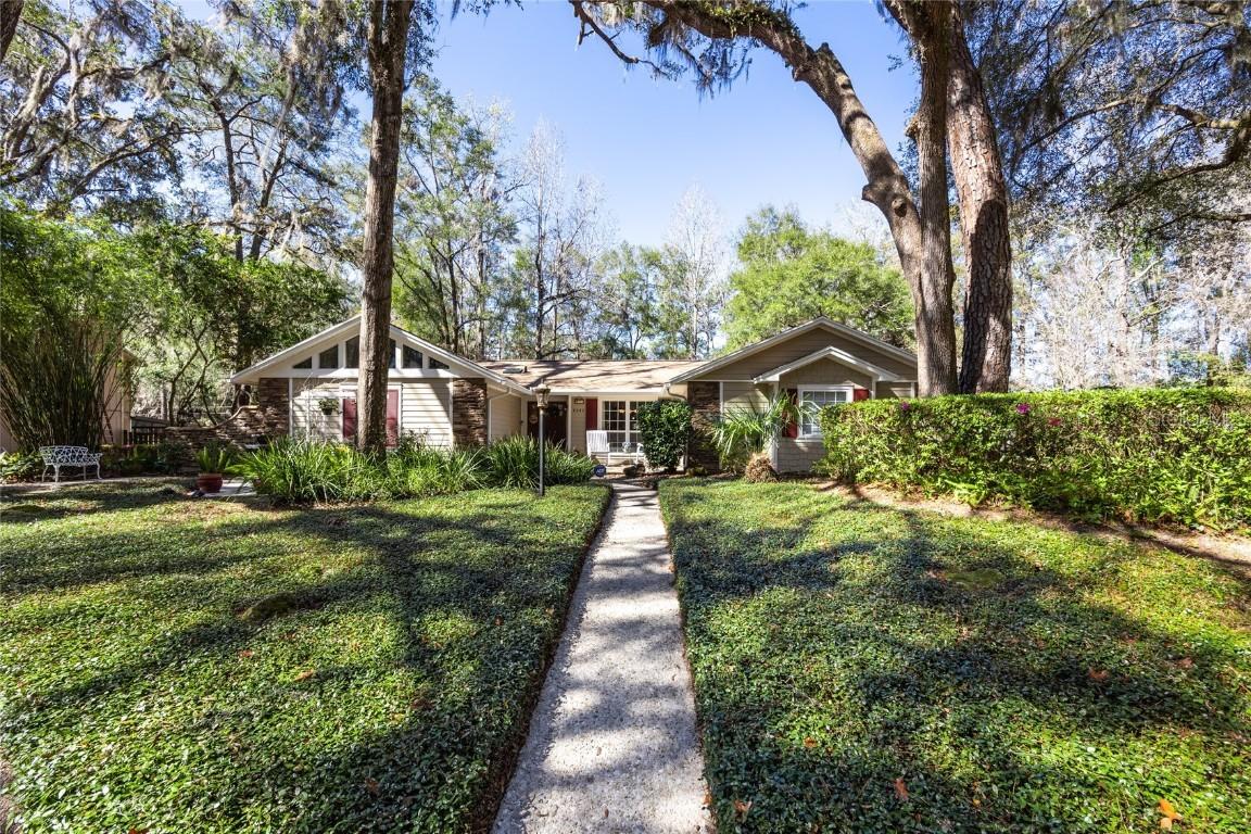 4240 NW 77th Ter., Gainesville, FL 32606