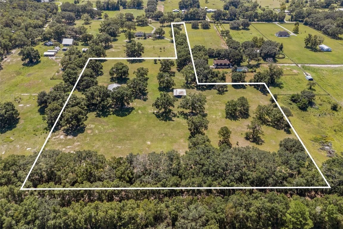 24710 NW 94th Ave., Alachua, FL 32615