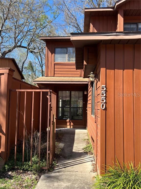 5550 SW 8th Pl., Gainesville, FL 32607