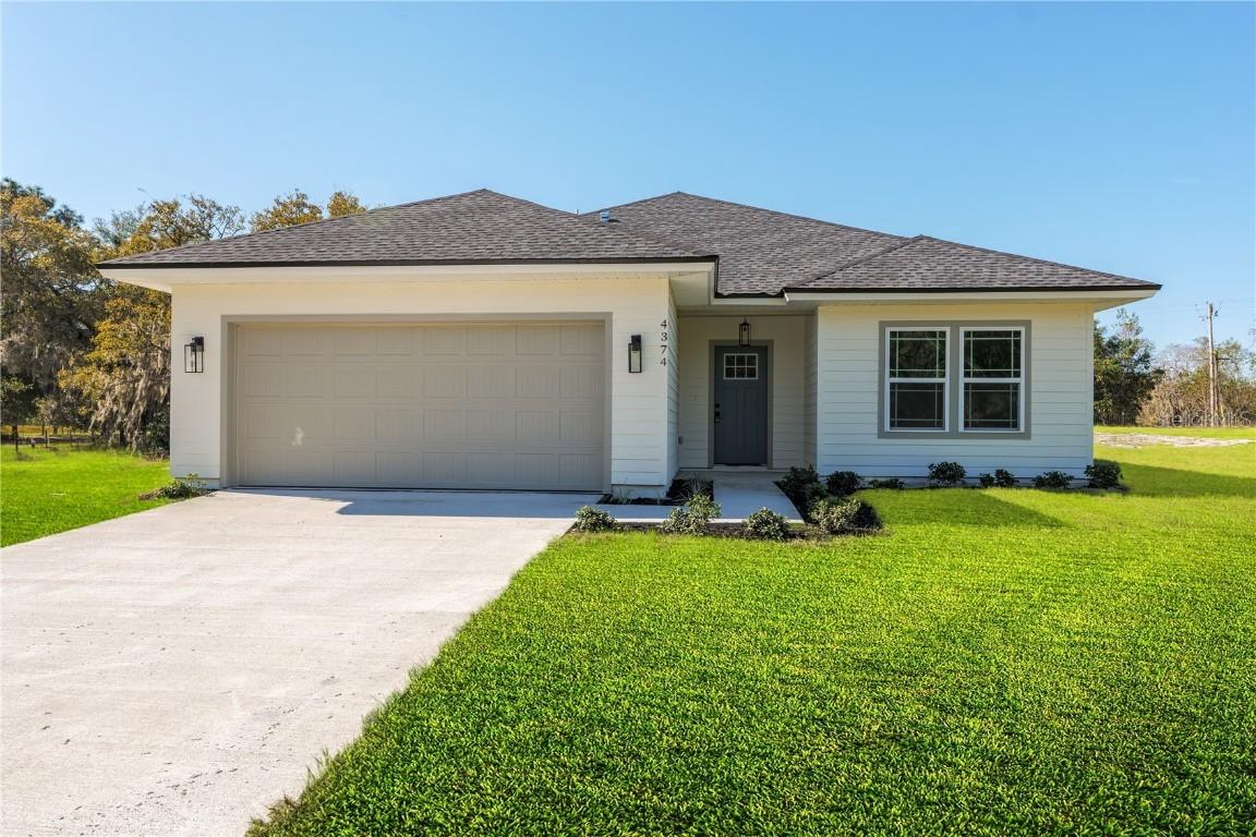 4374 SE 8th Ave., Melrose, FL 32666