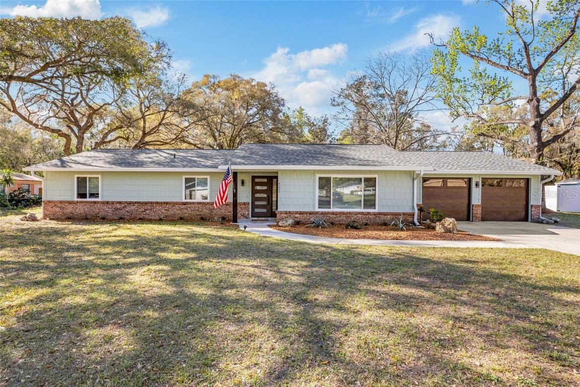 4005 NW 46th Ave., Gainesville, FL 32606