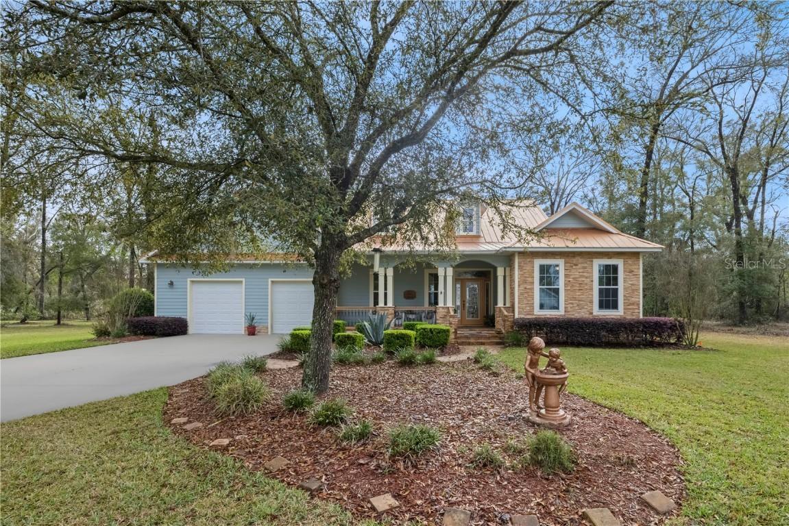 9250 Emily Dr., Fanning Springs, FL 32693