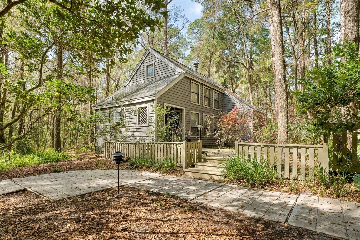 5228 SW 86th Ter., Gainesville, FL 32608