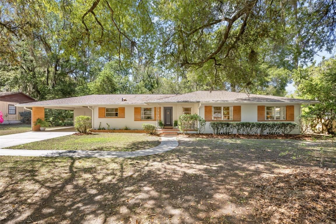 4022 SW 19th St., Gainesville, FL 32608