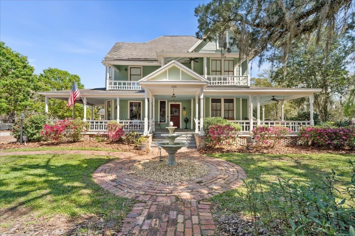 205 SE 7th St., Gainesville, FL 32601
