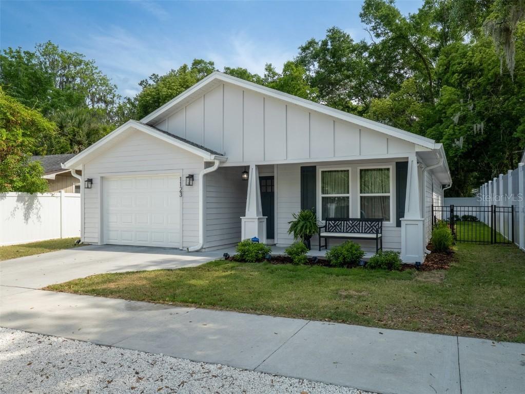 1123 NW 6th Pl., Gainesville, FL 32601