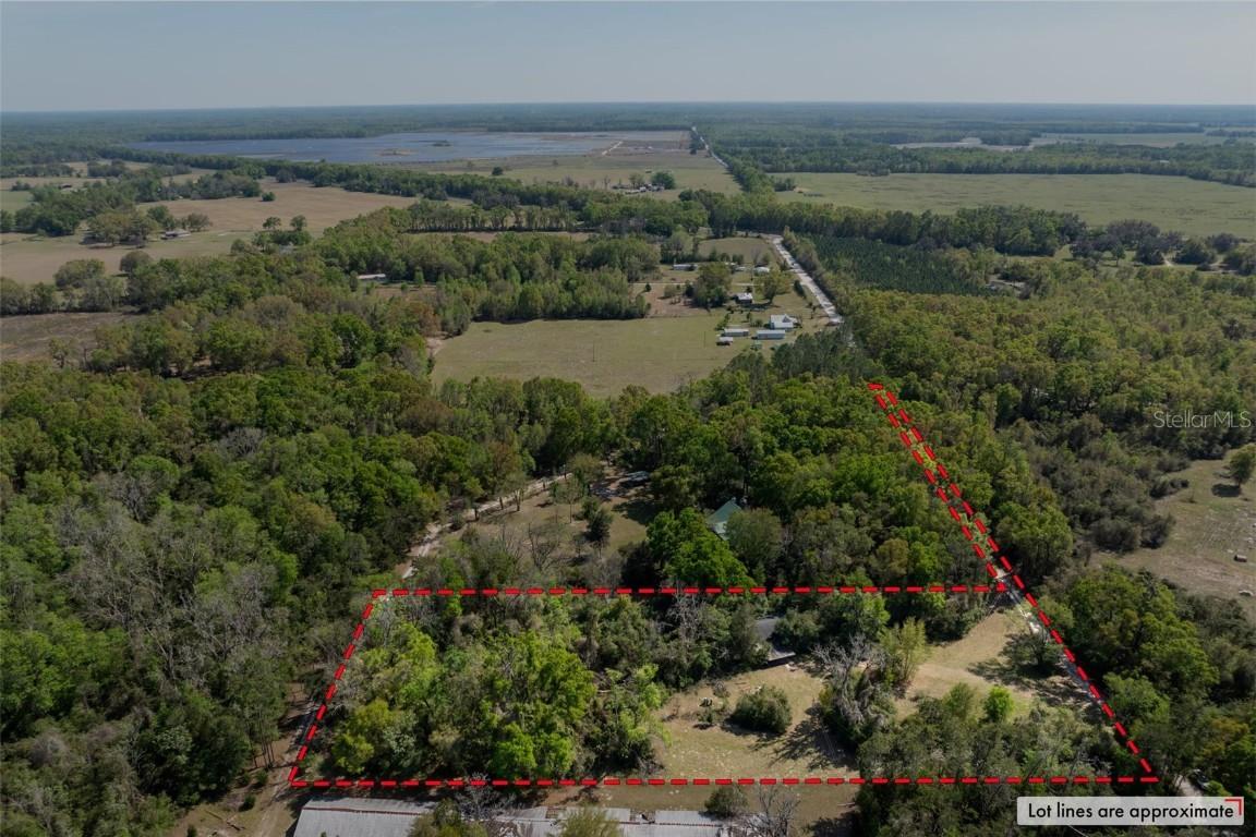 285 SW Traver Ct., Fort White, FL 32038