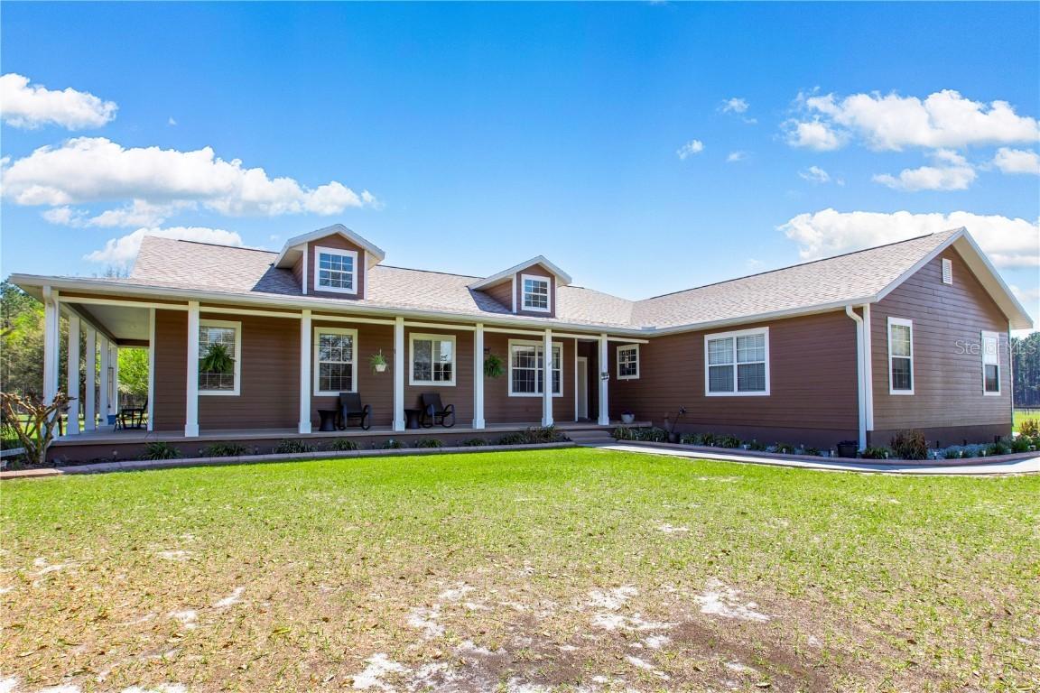 523 SW Marynik Dr., High Springs, FL 32643