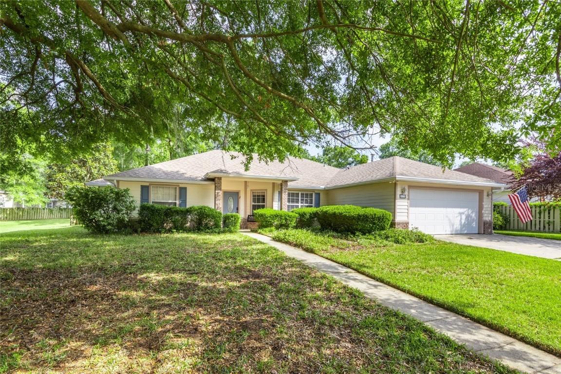 1633 NW 90th Ter., Gainesville, FL 32606
