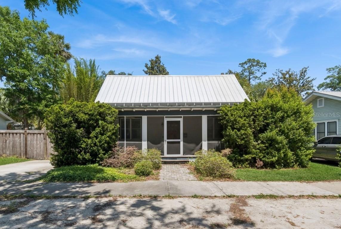 620 NE 6th Ave., Gainesville, FL 32601