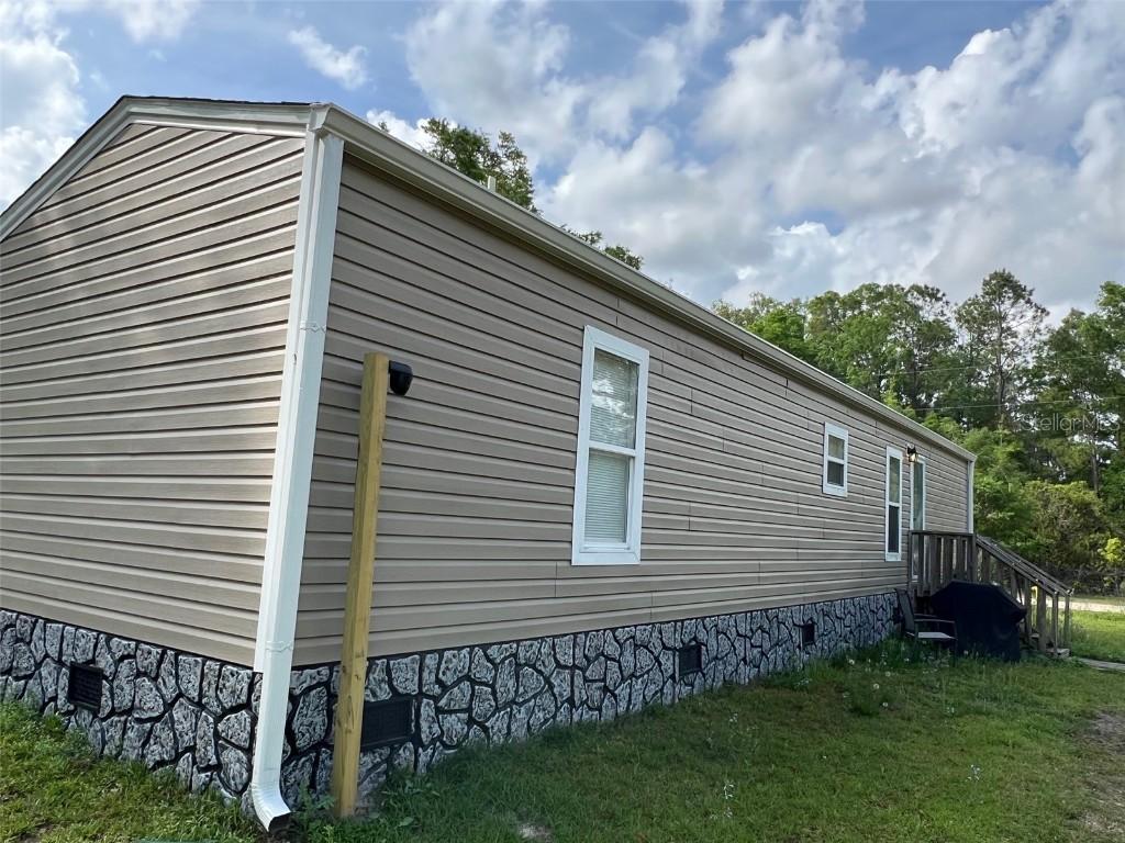 440 NW 255 St., Newberry, FL 32669