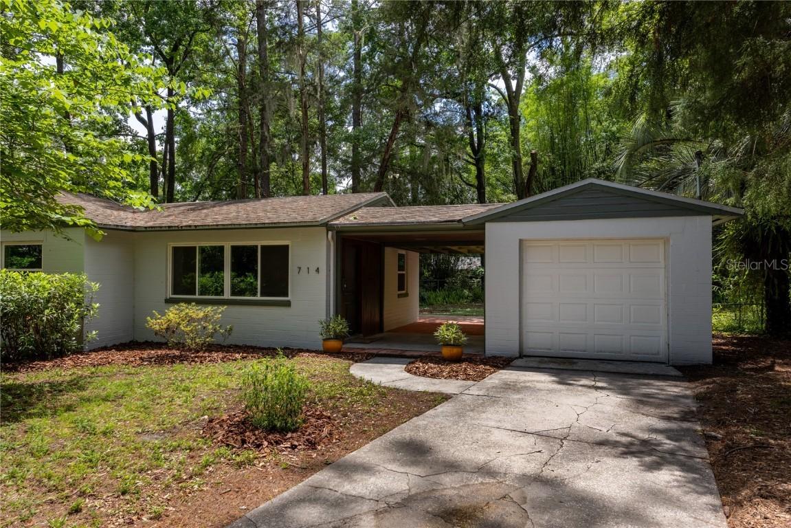 714 NE 7th Ter., Gainesville, FL 32601