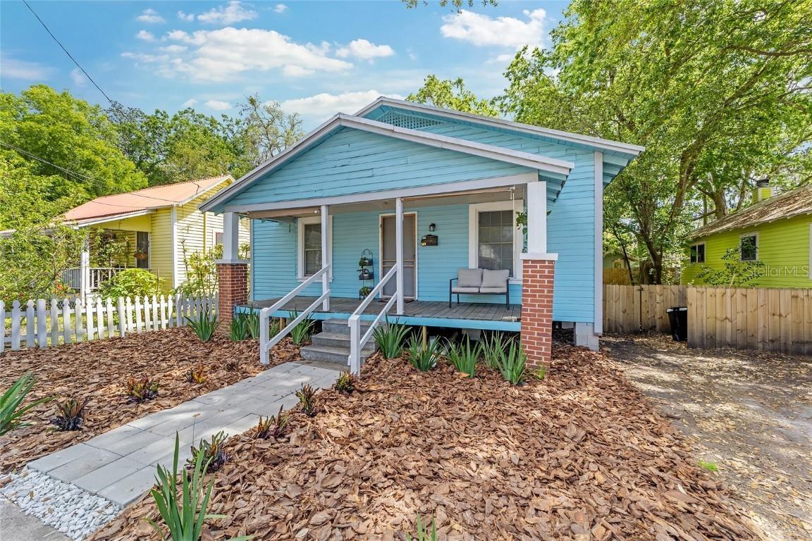 501 NW 3rd St., Gainesville, FL 32601