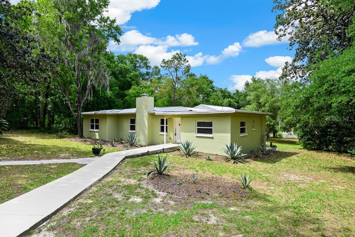 736 State Road 26, Melrose, FL 32666