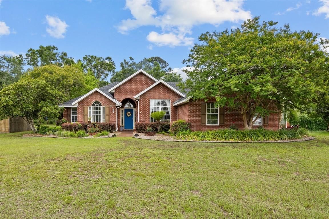 165 SW Country Ct., Lake City, FL 32024