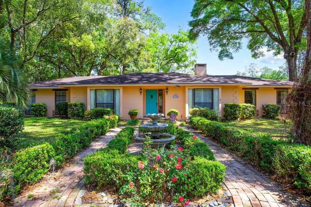 1705 NW 22nd Dr., Gainesville, FL 32605