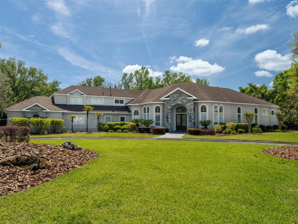 5001 NW 67th St., Gainesville, FL 32653