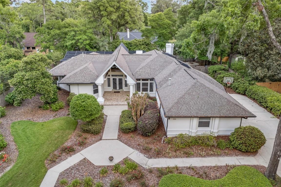 1715 SW 86th Ter., Gainesville, FL 32607