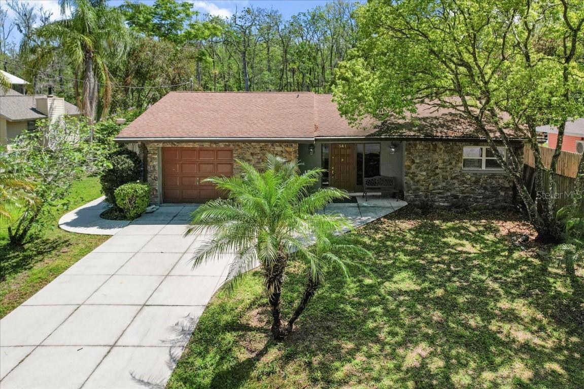 841 N Palm Springs Ter., Crystal River, FL 34429