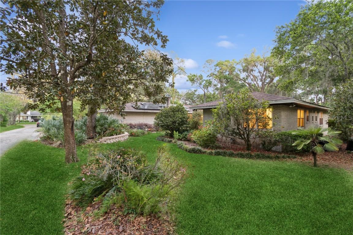 2210 NW 6th Pl., Gainesville, FL 32603