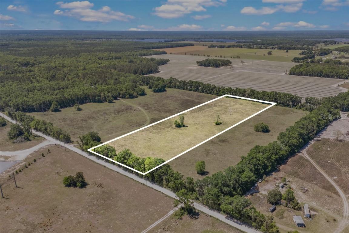870 SW Fry Ave. #D, Fort White, FL 32038