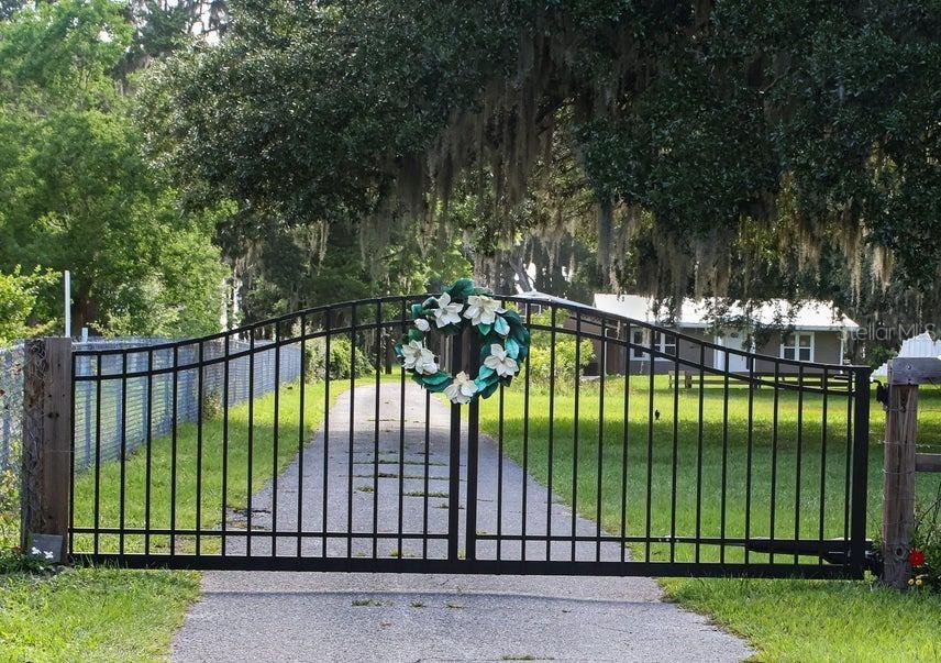 1900 SE State Road 21 Rd., Melrose, FL 32666
