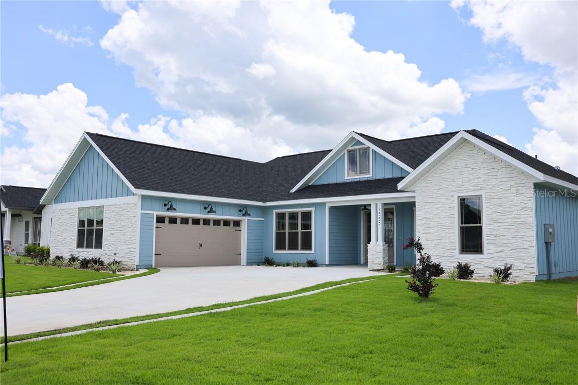 24695 SW 21st Ln., Newberry, FL 32669