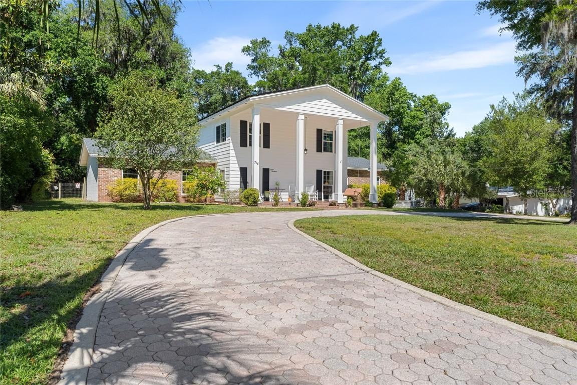 714 NW 40th Ter., Gainesville, FL 32607