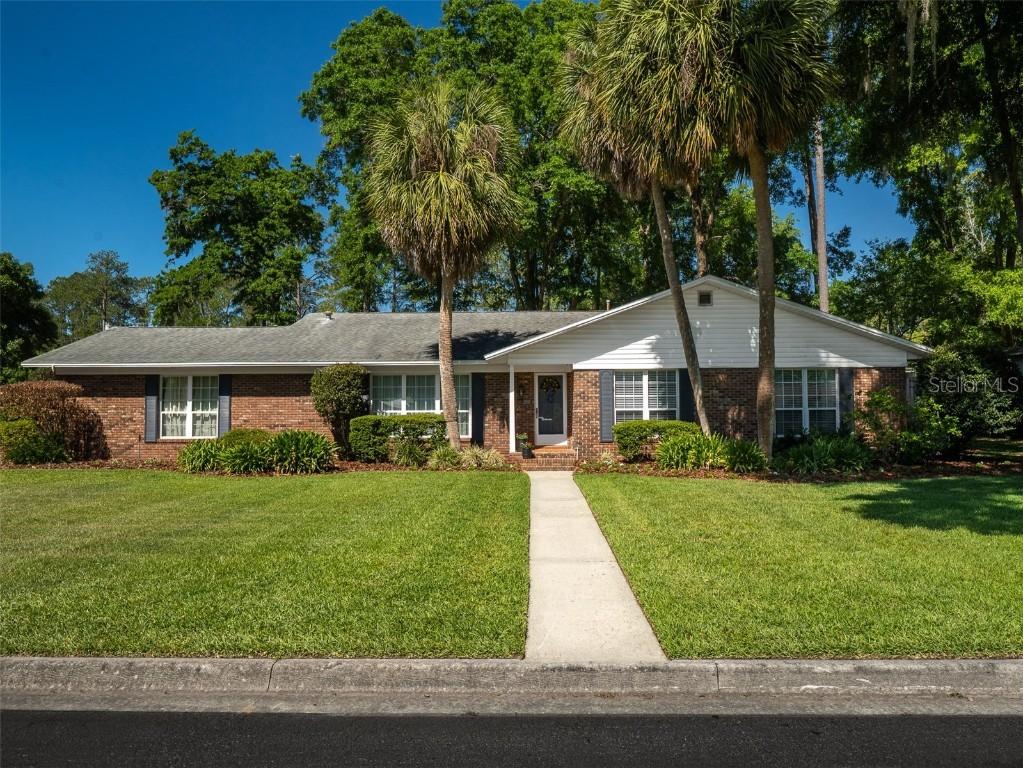 2110 NW 20th Ter., Gainesville, FL 32605