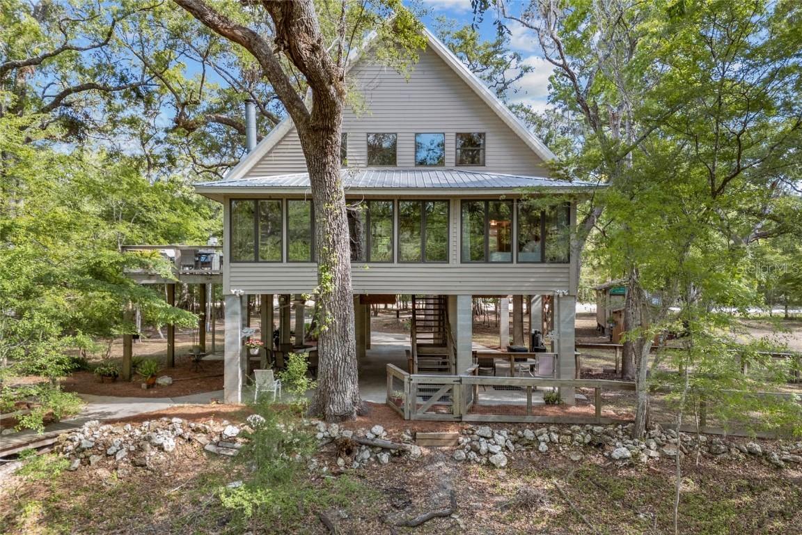 2714 SW Santa Fe Dr., Fort White, FL 32038