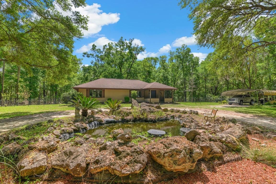 23725 NW 142nd Ave., High Springs, FL 32643