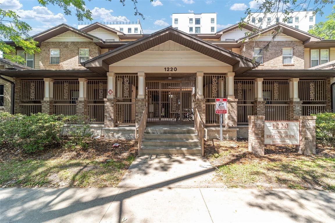 1220 SW 1st Ave. #302, Gainesville, FL 32601