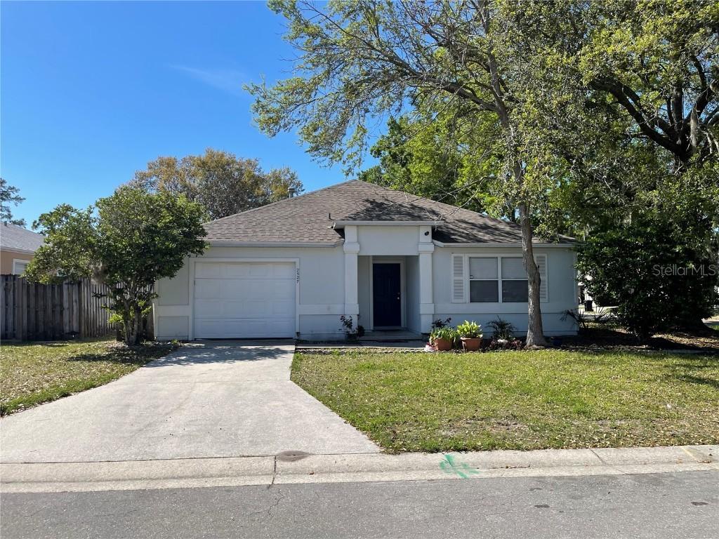 2527 NW 37th Pl., Gainesville, FL 32605