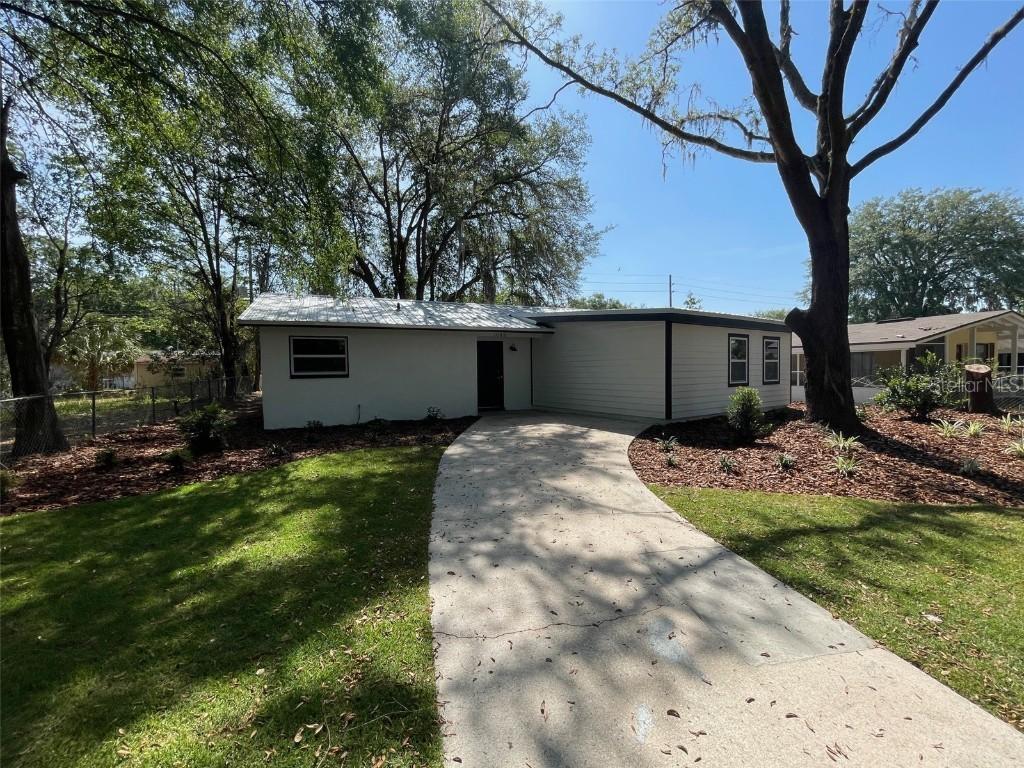 1045 SE 18th Ter., Gainesville, FL 32641