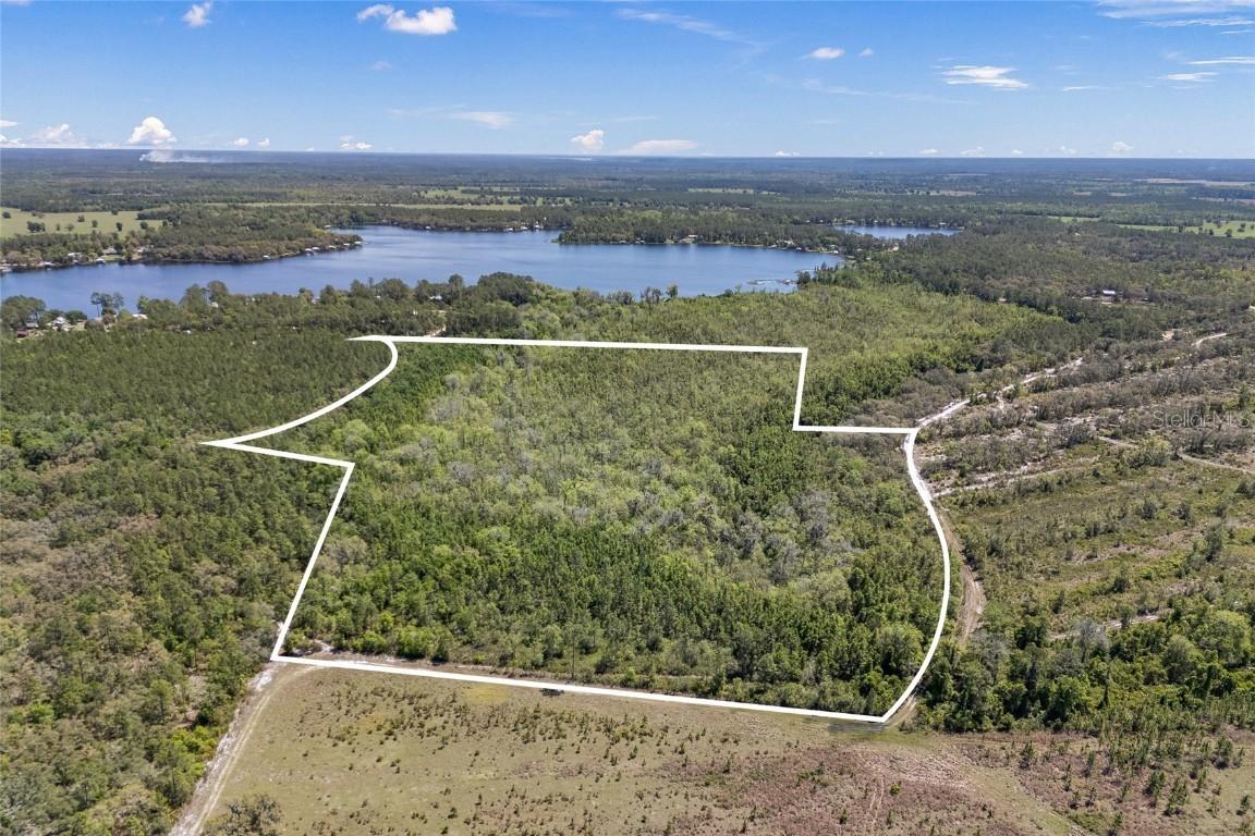 Star Lake Ct., Hawthorne, FL 32640