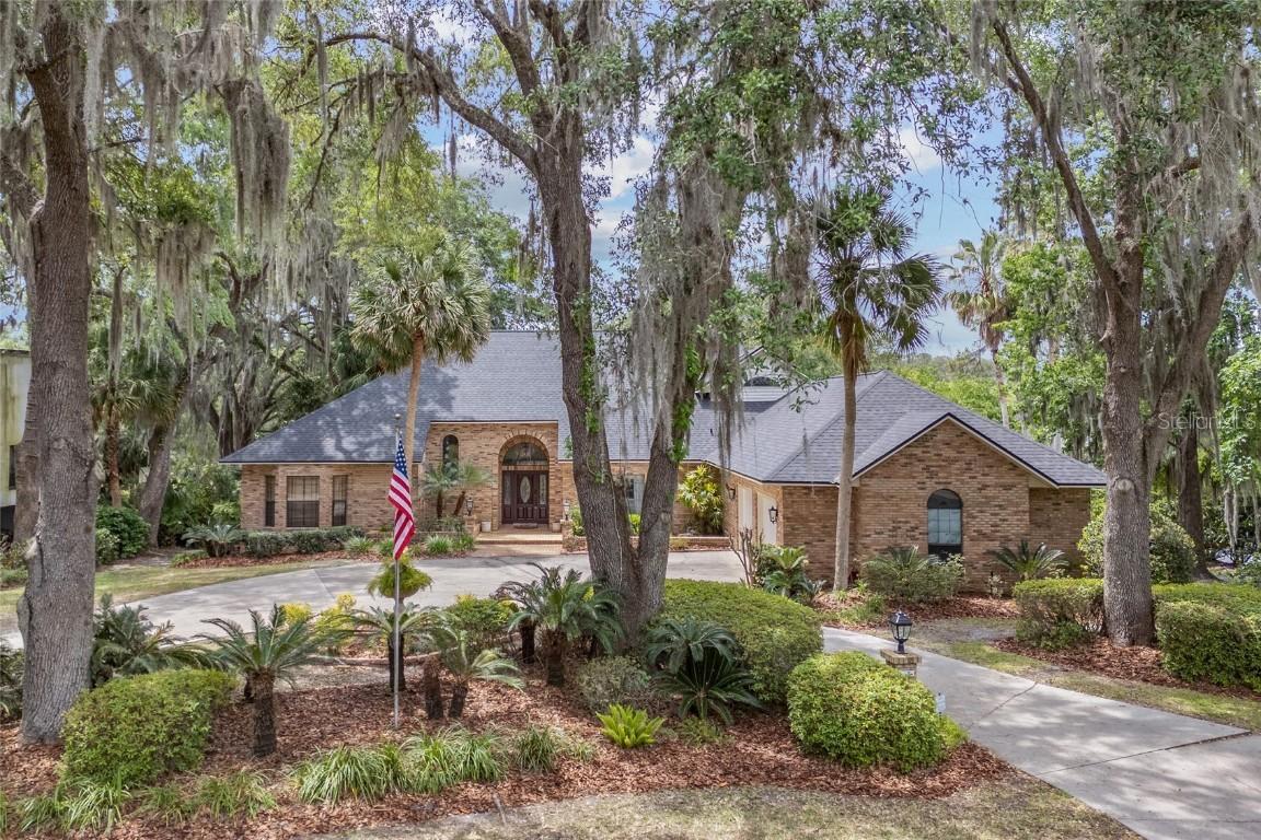 6520 SW 35th Way, Gainesville, FL 32608
