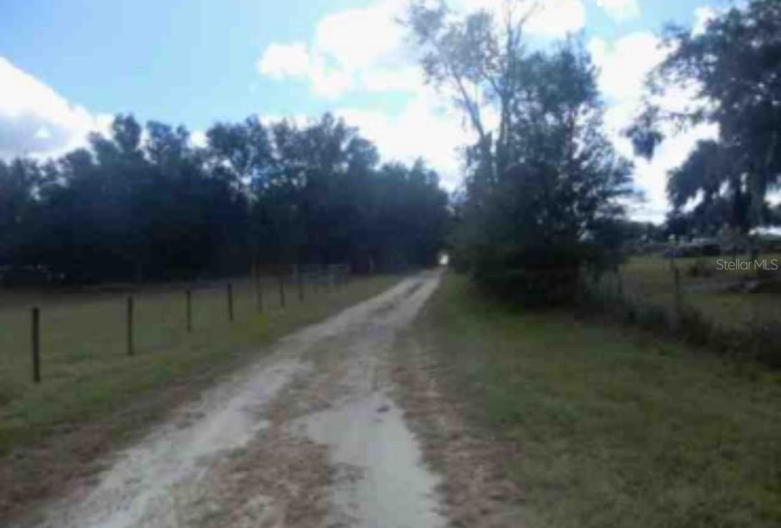 11406 SW 274th St., Newberry, FL 32669
