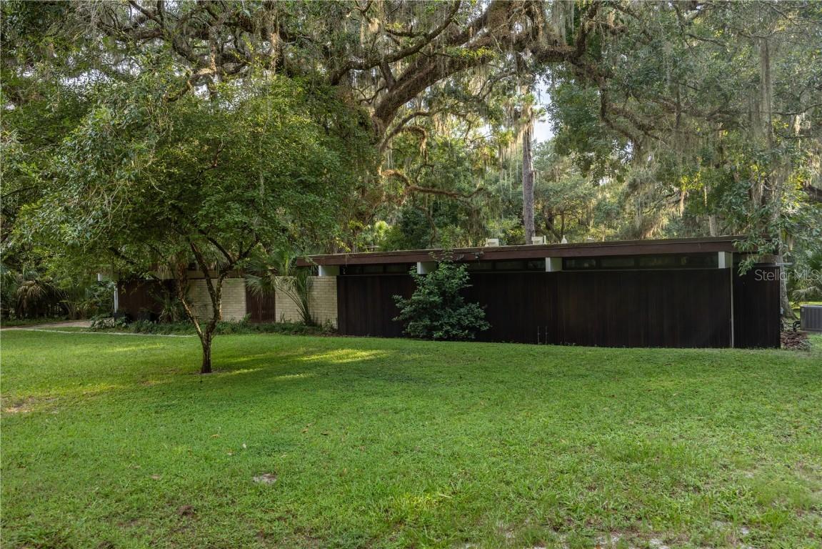 1820 SE 64th Way, Gainesville, FL 32641