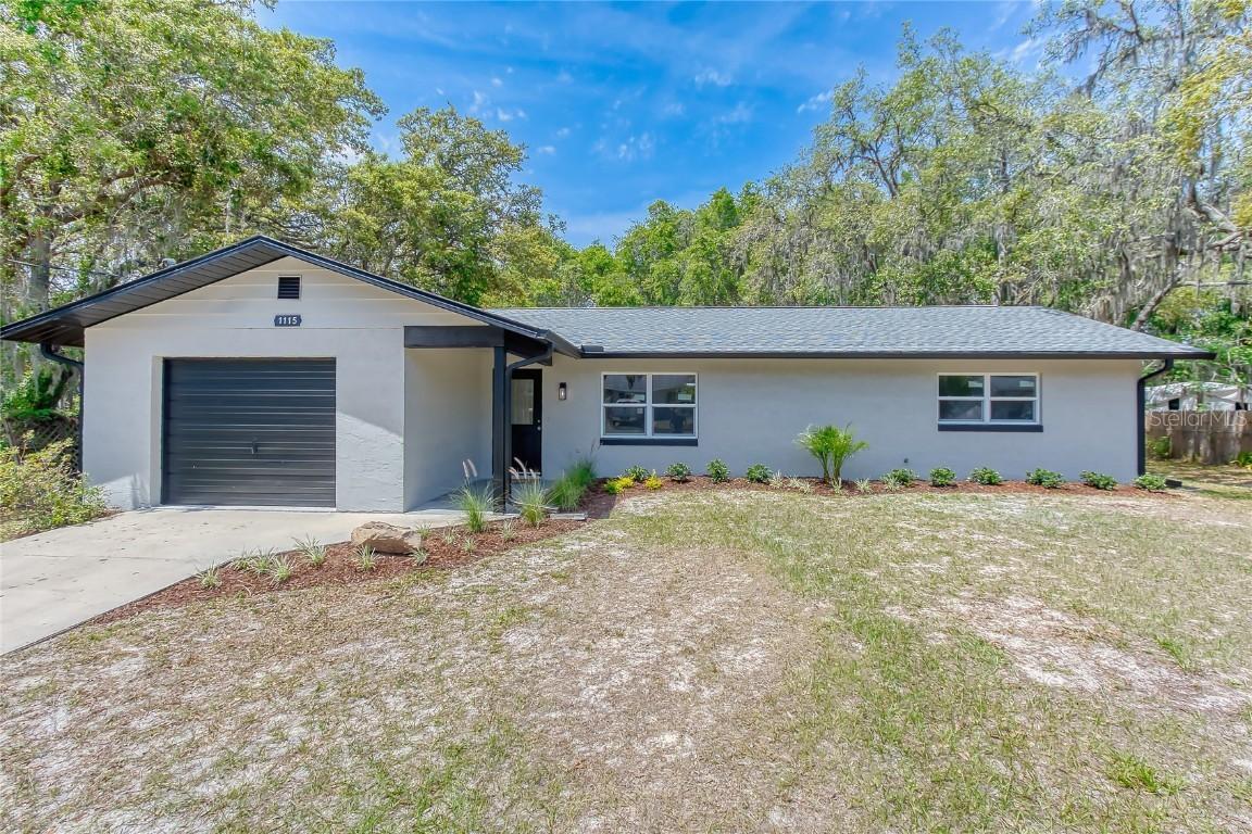 1115 Russell Ave., Inverness, FL 34453