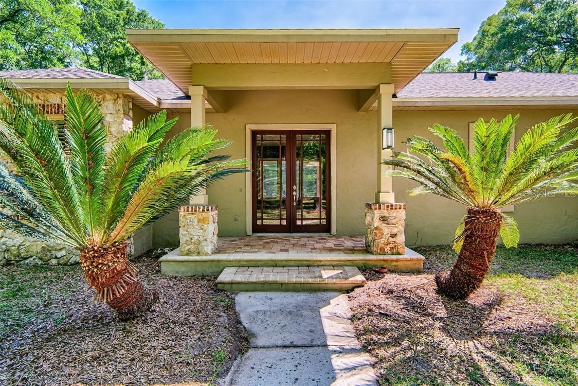 18442 SW 42nd Ln., Newberry, FL 32669