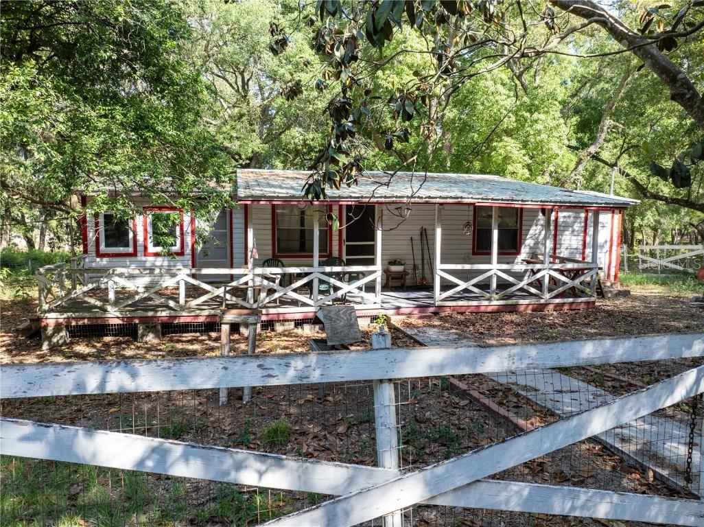 249 Keuka Rd., Interlachen, FL 32148