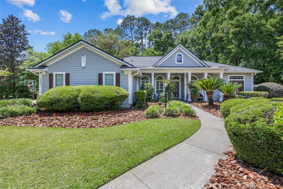 1240 SW 90th Ter., Gainesville, FL 32607