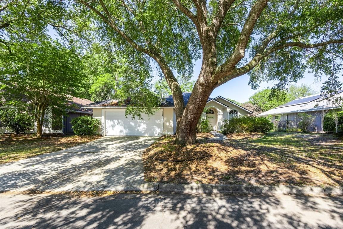 6114 NW 35th St., Gainesville, FL 32653