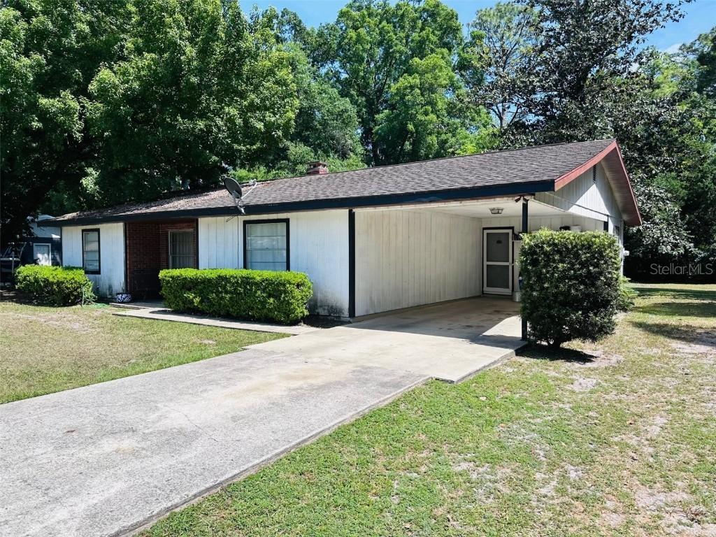 213 NE 8th Ter., Chiefland, FL 32626