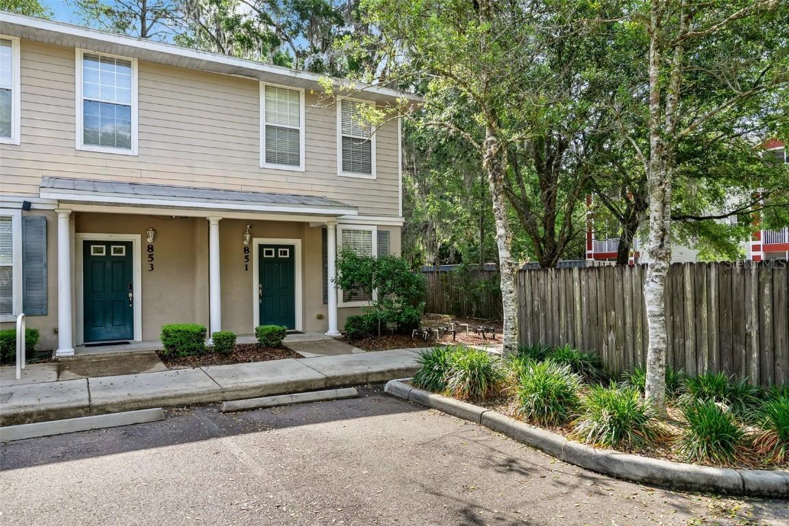 851 NW 21st Ave., Gainesville, FL 32609