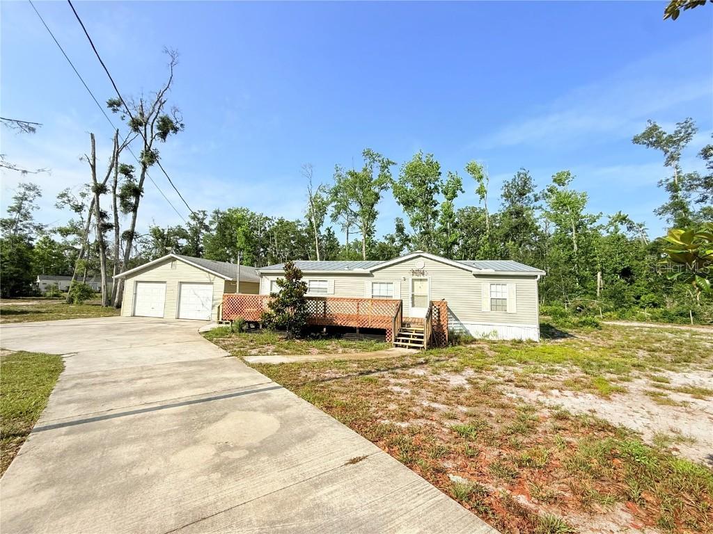 365 NE 280th Ave., Old Town, FL 32680