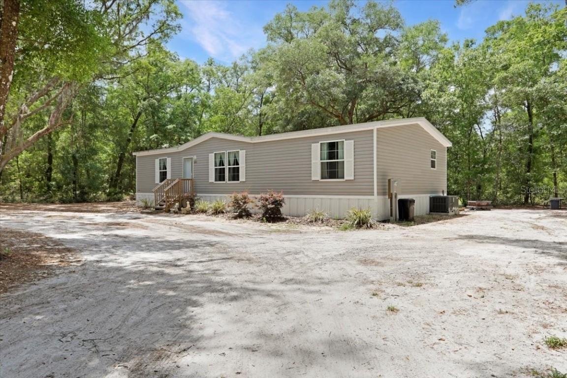 6970 NE 74 St., Gainesville, FL 32609